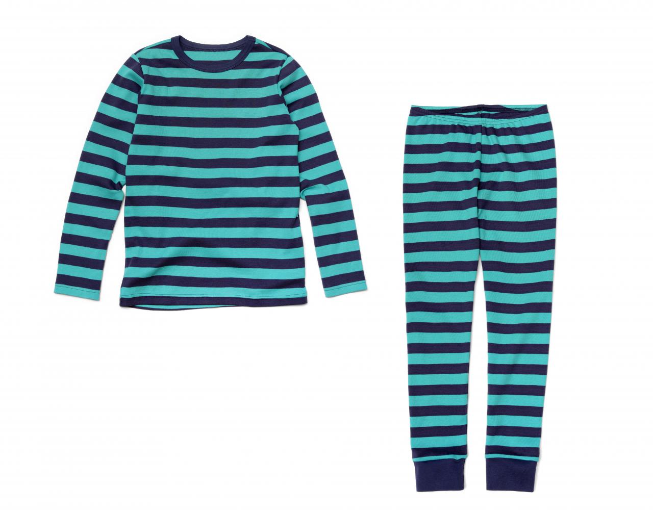 Піжама в бірюзово-синю смужку